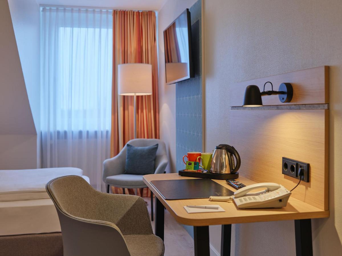 Best Western Hotel Prisma Ноймюнстер Экстерьер фото