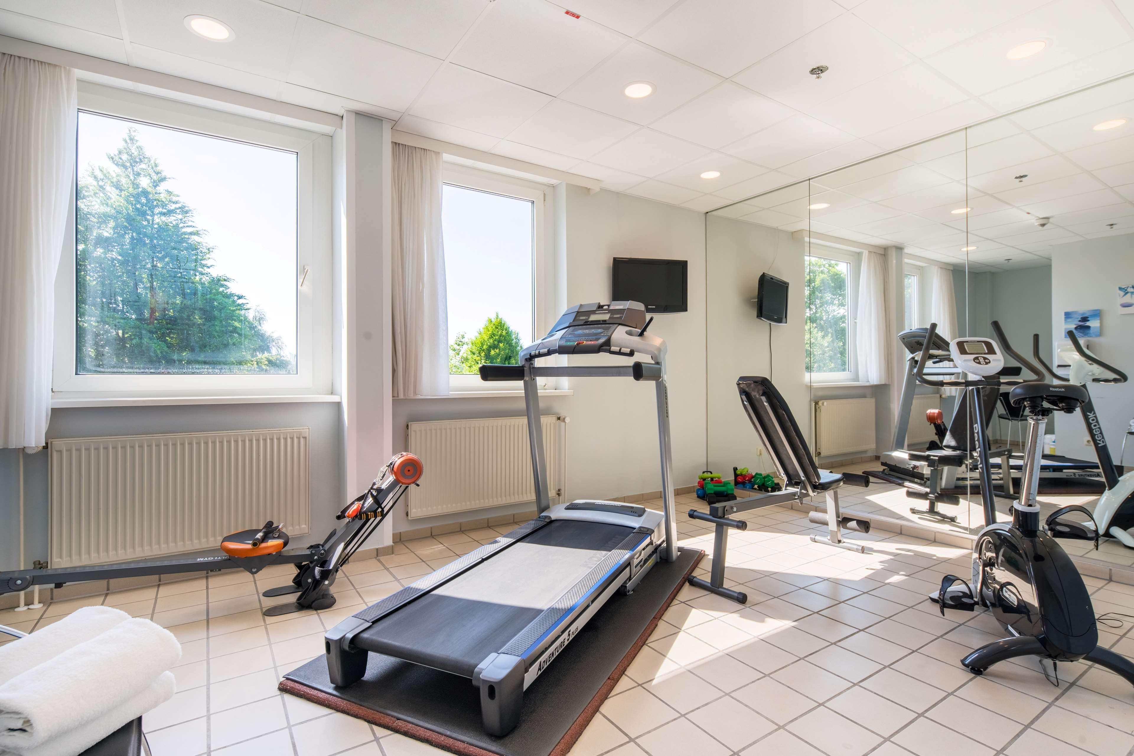 Best Western Hotel Prisma Ноймюнстер Экстерьер фото