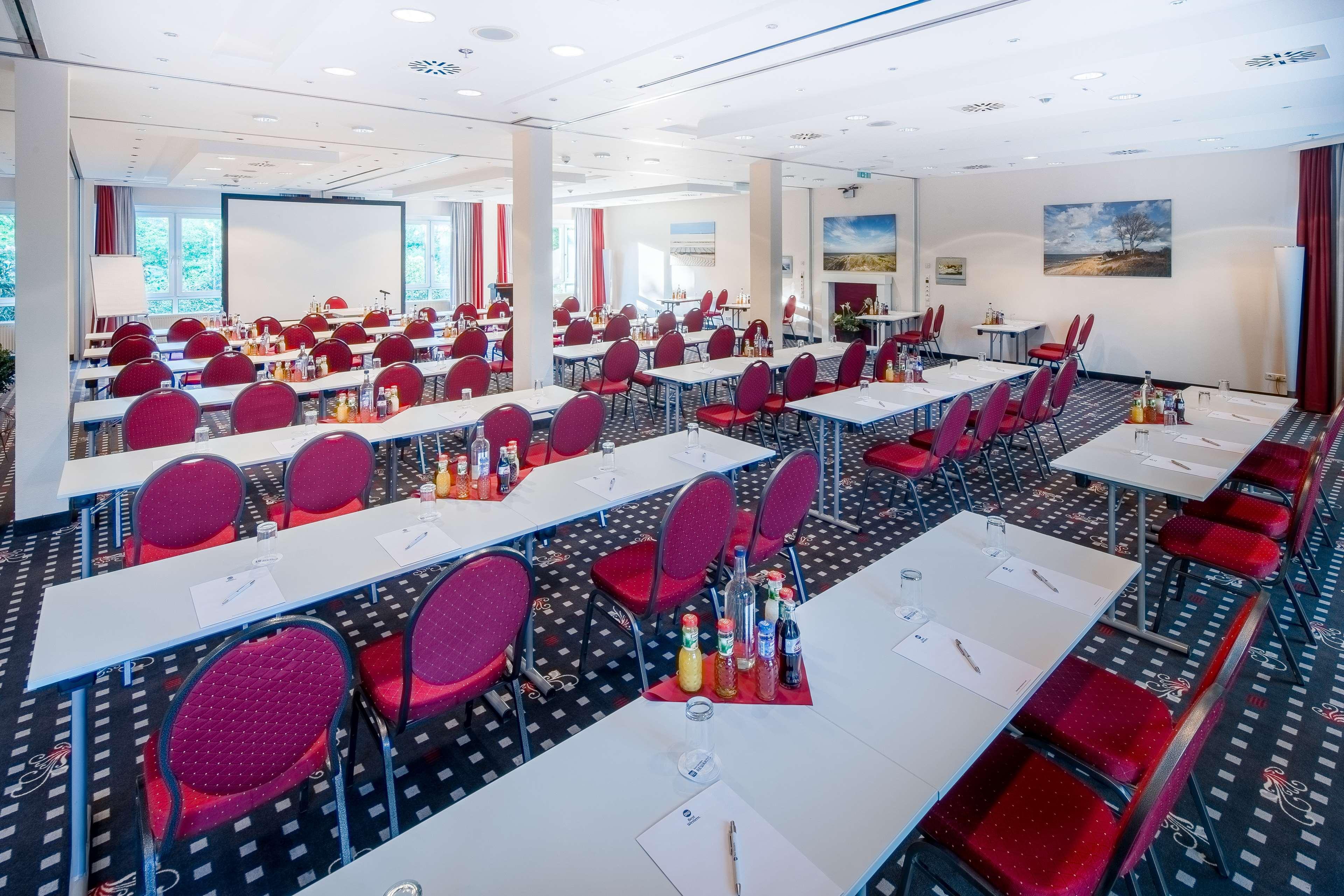 Best Western Hotel Prisma Ноймюнстер Экстерьер фото