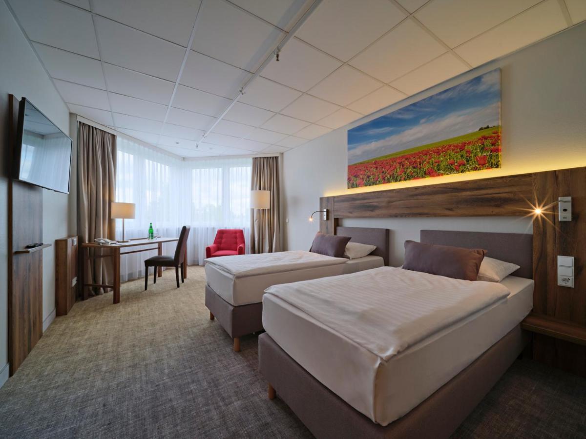 Best Western Hotel Prisma Ноймюнстер Экстерьер фото